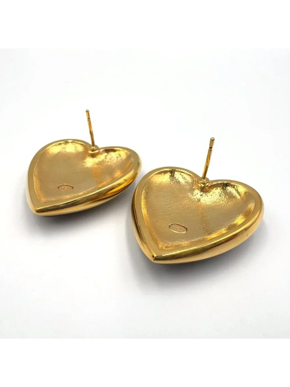 Chanel CC Logo Heart Motif Metal Resin Gold Earrings